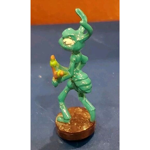 DISNEY PIXAR A BUGS LIFE BUG CIRCUS ARMY ANT 1.5" MINI FIGURE Collectible 96 - Picture 2 of 8